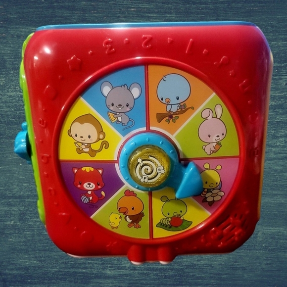 VTECH Sort and Discover Activity Center - Picture 2 of 5